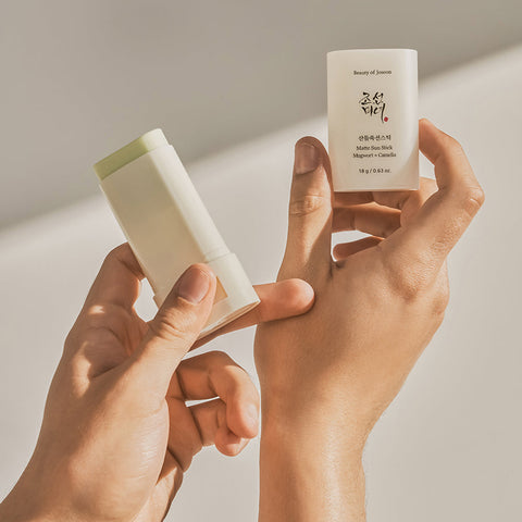 [ Beauty of Joseon ] Matte Sun Stick : Mugwort + Camelia (18g, 0.63fl.oz)