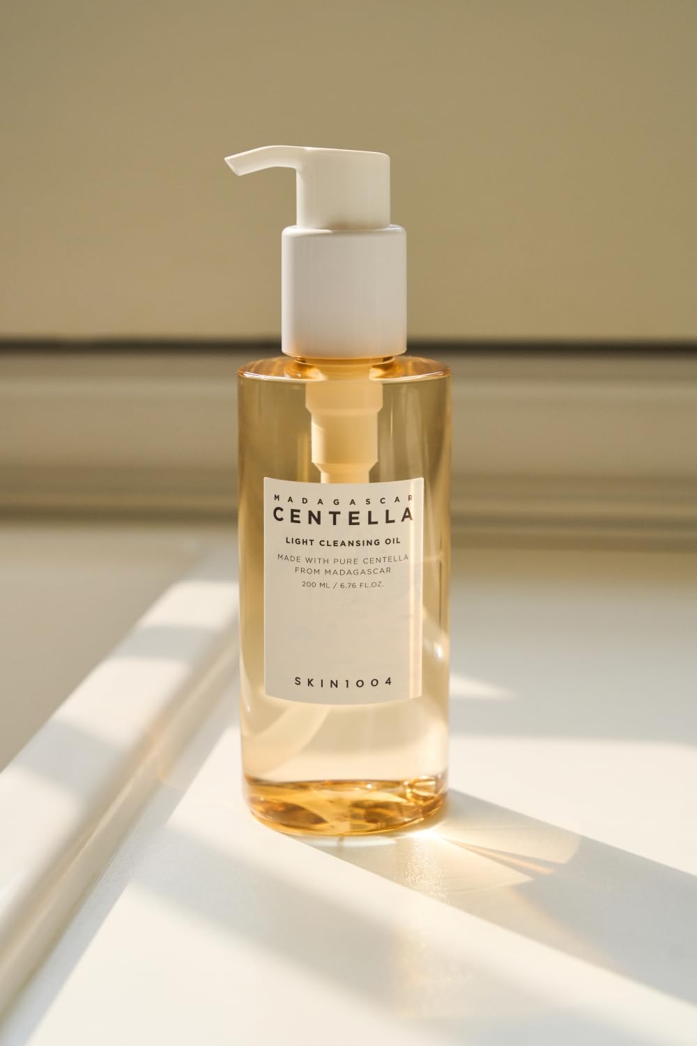 Skin1004 Madagascar Centella Light Cleansing Oil 200ml / 6.76oz